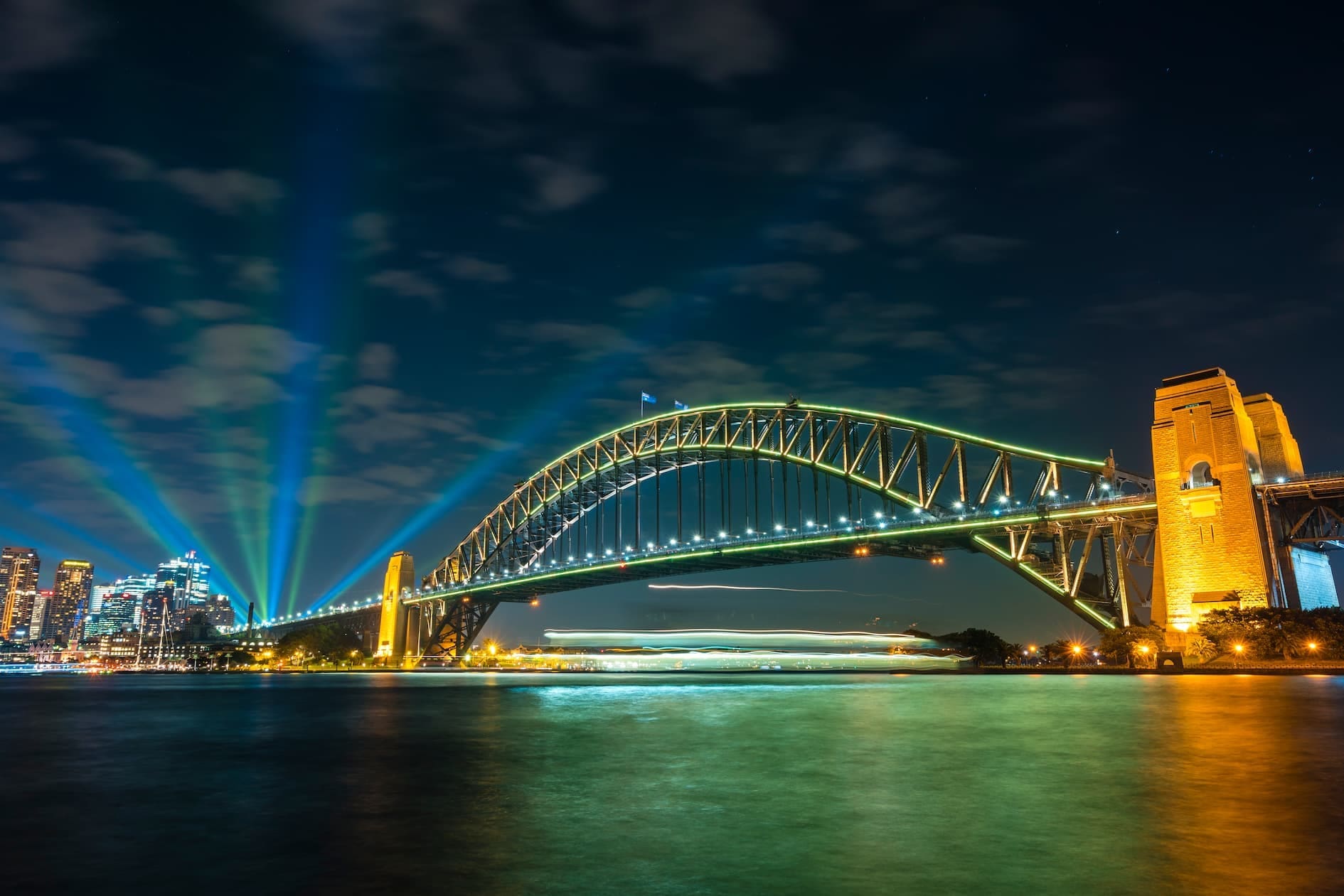 Sydney harbour bridge hero